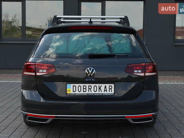 Черный Фольксваген Пассат, объемом двигателя 1.4 л и пробегом 170 тыс. км за 22502 $, фото 37 на Automoto.ua