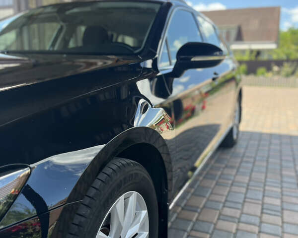 Черный Фольксваген Пассат, объемом двигателя 1.97 л и пробегом 201 тыс. км за 21500 $, фото 6 на Automoto.ua