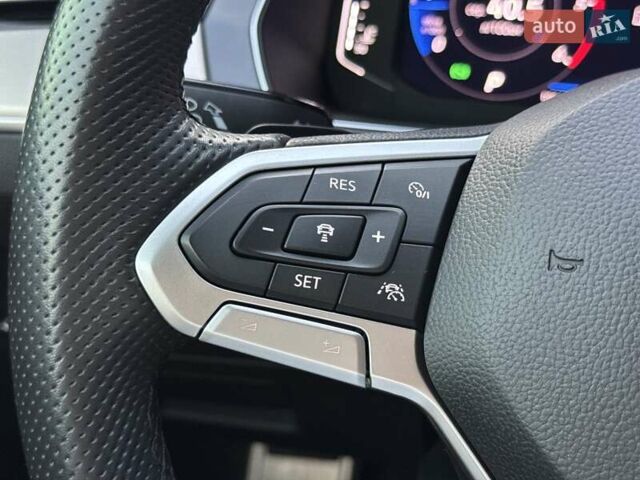 Черный Фольксваген Пассат, объемом двигателя 1.97 л и пробегом 186 тыс. км за 27400 $, фото 35 на Automoto.ua