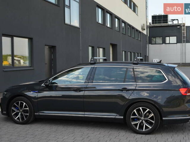 Черный Фольксваген Пассат, объемом двигателя 1.4 л и пробегом 170 тыс. км за 22502 $, фото 33 на Automoto.ua