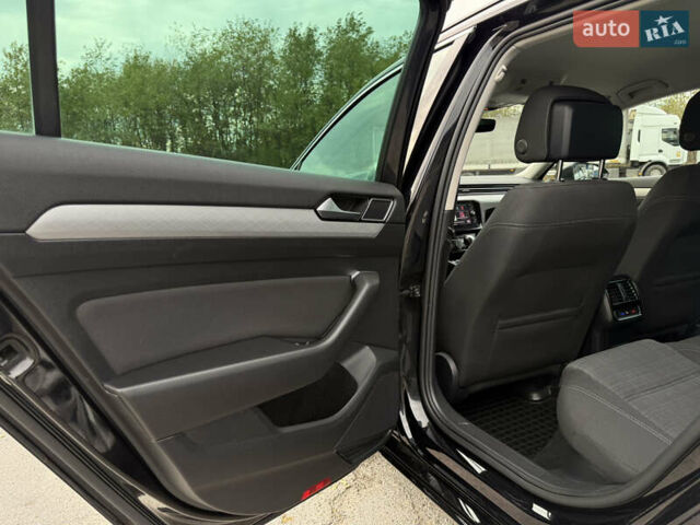 Черный Фольксваген Пассат, объемом двигателя 1.97 л и пробегом 273 тыс. км за 17999 $, фото 53 на Automoto.ua