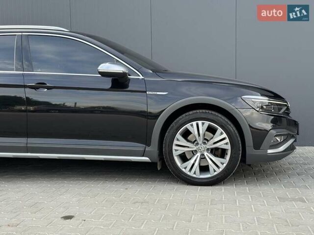 Черный Фольксваген Пассат, объемом двигателя 1.97 л и пробегом 186 тыс. км за 27400 $, фото 8 на Automoto.ua