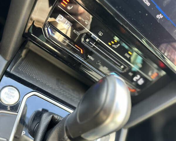 Черный Фольксваген Пассат, объемом двигателя 2 л и пробегом 162 тыс. км за 20500 $, фото 30 на Automoto.ua