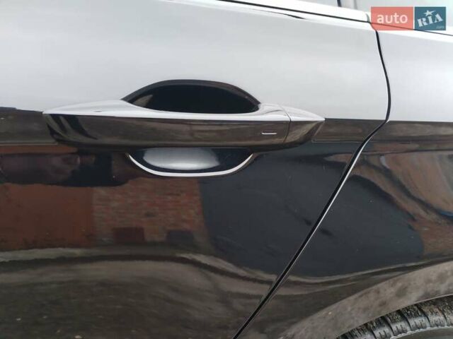 Чорний Фольксваген Пассат, об'ємом двигуна 1.97 л та пробігом 223 тис. км за 21700 $, фото 13 на Automoto.ua