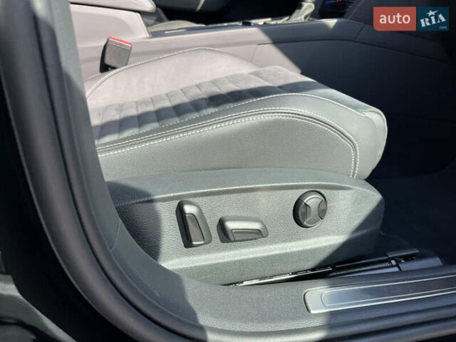 Черный Фольксваген Пассат, объемом двигателя 1.97 л и пробегом 145 тыс. км за 26300 $, фото 20 на Automoto.ua