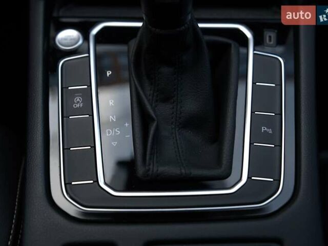 Черный Фольксваген Пассат, объемом двигателя 1.97 л и пробегом 183 тыс. км за 24800 $, фото 53 на Automoto.ua