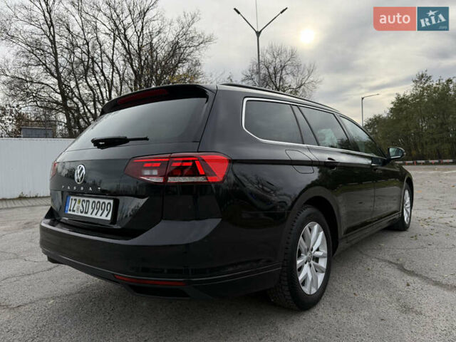 Черный Фольксваген Пассат, объемом двигателя 1.97 л и пробегом 273 тыс. км за 17999 $, фото 22 на Automoto.ua
