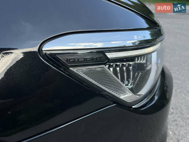 Черный Фольксваген Пассат, объемом двигателя 1.97 л и пробегом 145 тыс. км за 26300 $, фото 8 на Automoto.ua