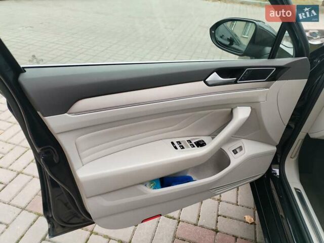 Чорний Фольксваген Пассат, об'ємом двигуна 1.97 л та пробігом 223 тис. км за 21700 $, фото 35 на Automoto.ua