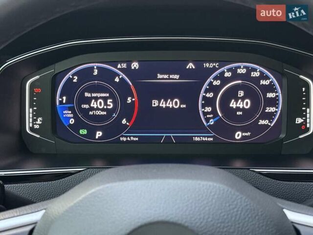 Черный Фольксваген Пассат, объемом двигателя 1.97 л и пробегом 186 тыс. км за 27400 $, фото 34 на Automoto.ua