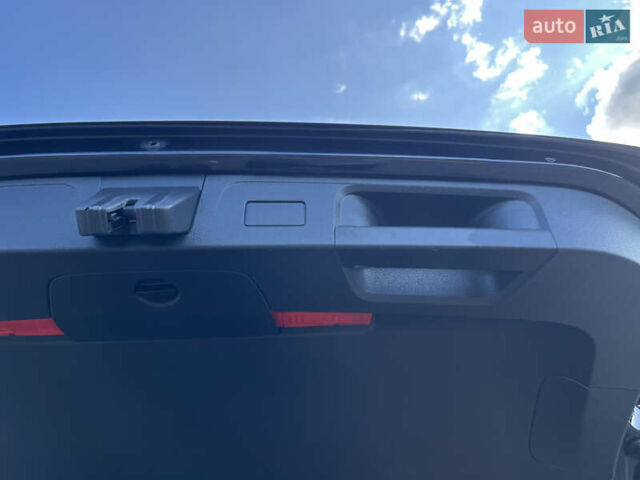 Черный Фольксваген Пассат, объемом двигателя 1.97 л и пробегом 145 тыс. км за 26300 $, фото 12 на Automoto.ua