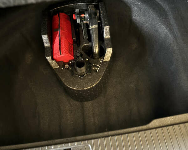 Черный Фольксваген Пассат, объемом двигателя 1.97 л и пробегом 207 тыс. км за 22700 $, фото 12 на Automoto.ua