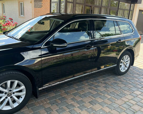 Черный Фольксваген Пассат, объемом двигателя 1.97 л и пробегом 201 тыс. км за 21500 $, фото 8 на Automoto.ua