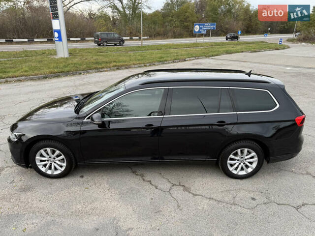 Чорний Фольксваген Пассат, об'ємом двигуна 2 л та пробігом 200 тис. км за 18999 $, фото 18 на Automoto.ua