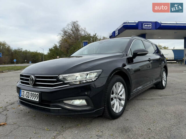 Чорний Фольксваген Пассат, об'ємом двигуна 2 л та пробігом 200 тис. км за 18999 $, фото 11 на Automoto.ua