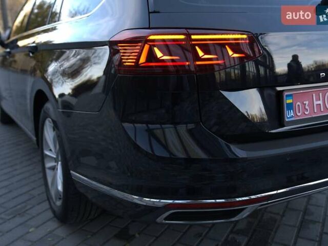 Черный Фольксваген Пассат, объемом двигателя 1.97 л и пробегом 183 тыс. км за 24800 $, фото 18 на Automoto.ua