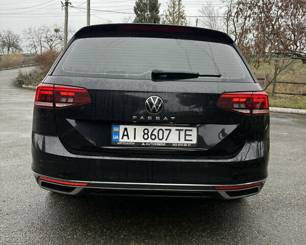 Черный Фольксваген Пассат, объемом двигателя 1.97 л и пробегом 207 тыс. км за 22700 $, фото 9 на Automoto.ua