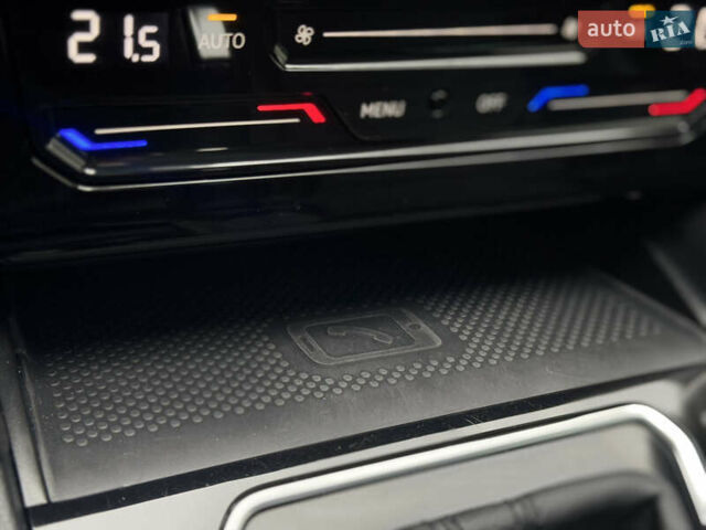 Чорний Фольксваген Пассат, об'ємом двигуна 1.97 л та пробігом 221 тис. км за 22899 $, фото 40 на Automoto.ua