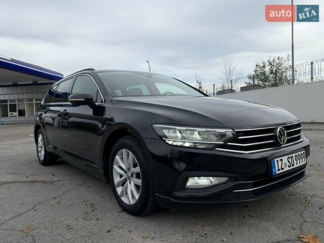 Чорний Фольксваген Пассат, об'ємом двигуна 2 л та пробігом 200 тис. км за 18999 $, фото 10 на Automoto.ua
