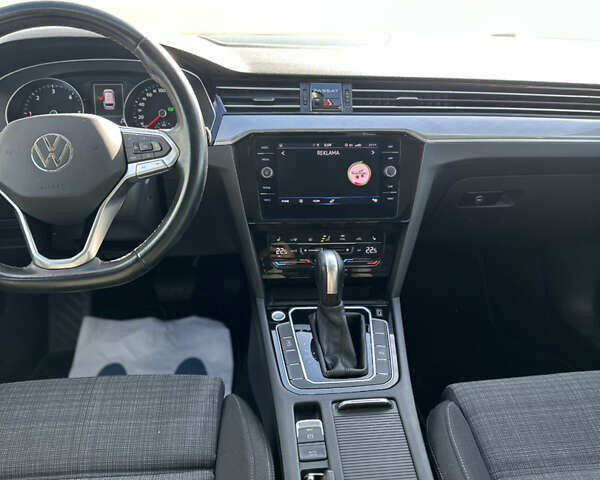 Черный Фольксваген Пассат, объемом двигателя 2 л и пробегом 162 тыс. км за 20500 $, фото 26 на Automoto.ua