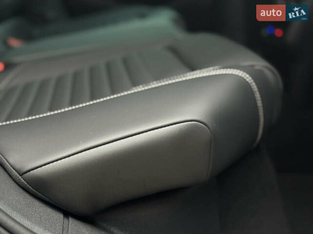 Чорний Фольксваген Пассат, об'ємом двигуна 1.97 л та пробігом 221 тис. км за 22899 $, фото 32 на Automoto.ua