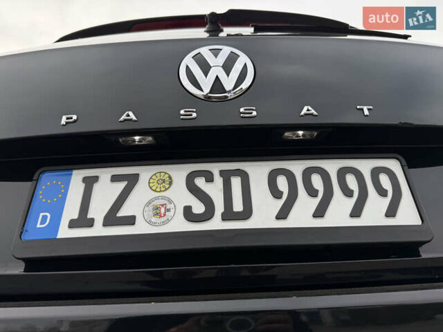 Чорний Фольксваген Пассат, об'ємом двигуна 2 л та пробігом 200 тис. км за 18999 $, фото 15 на Automoto.ua