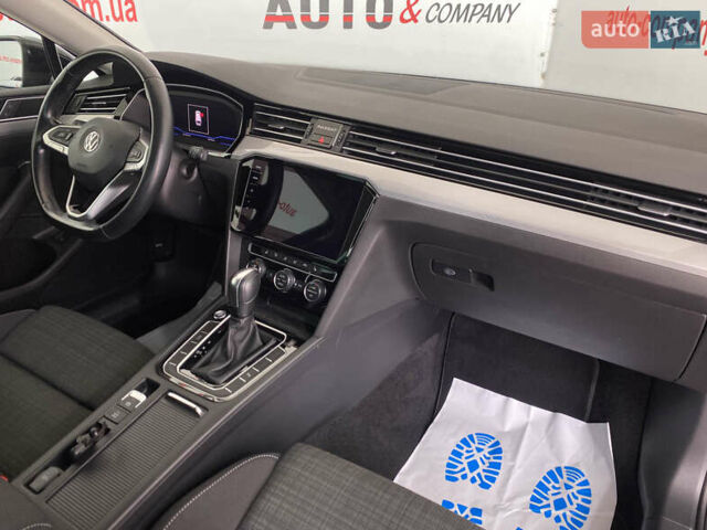Черный Фольксваген Пассат, объемом двигателя 1.97 л и пробегом 184 тыс. км за 22950 $, фото 9 на Automoto.ua