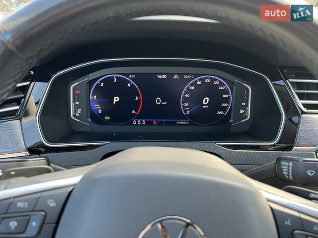 Черный Фольксваген Пассат, объемом двигателя 1.97 л и пробегом 145 тыс. км за 26300 $, фото 25 на Automoto.ua