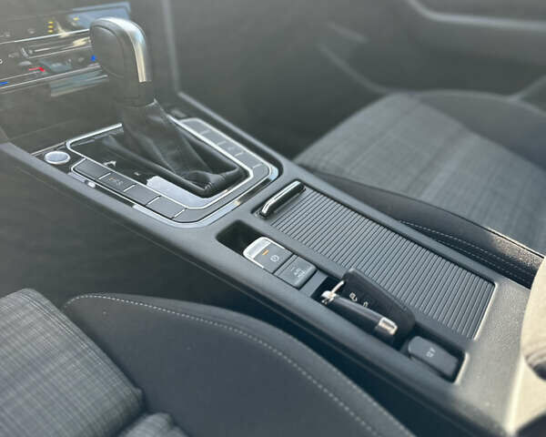 Черный Фольксваген Пассат, объемом двигателя 2 л и пробегом 162 тыс. км за 20500 $, фото 14 на Automoto.ua