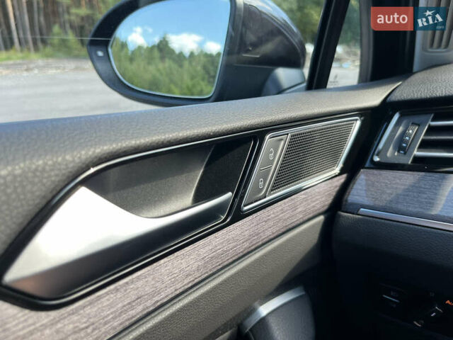 Черный Фольксваген Пассат, объемом двигателя 1.97 л и пробегом 145 тыс. км за 26300 $, фото 24 на Automoto.ua