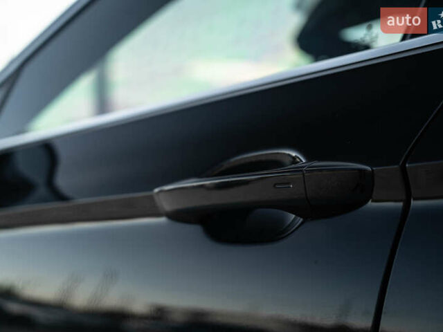 Черный Фольксваген Пассат, объемом двигателя 2 л и пробегом 252 тыс. км за 22900 $, фото 17 на Automoto.ua