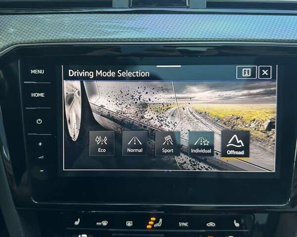 Фольксваген Пассат 2021 у Житомирі на Automoto.ua Чорний Фольксваген Пассат, об'ємом двигуна 2 л та пробігом 205 тис. км за 29500 $, фото 40 на Automoto.ua