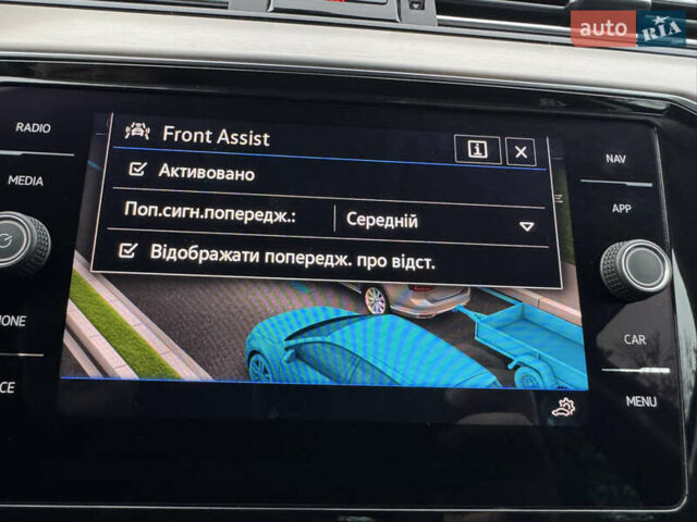 Черный Фольксваген Пассат, объемом двигателя 1.97 л и пробегом 198 тыс. км за 24500 $, фото 41 на Automoto.ua