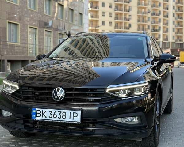 Чорний Фольксваген Пассат, об'ємом двигуна 1.97 л та пробігом 203 тис. км за 22000 $, фото 26 на Automoto.ua