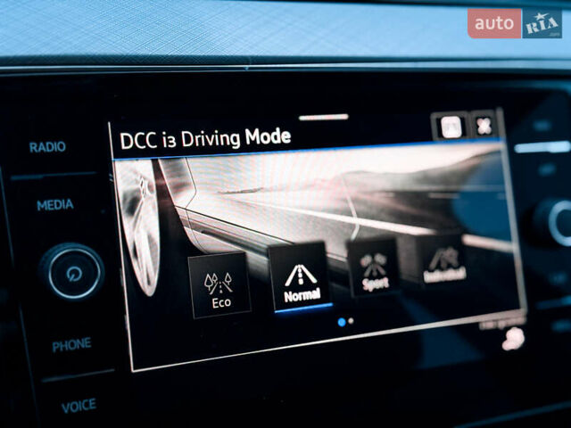 Черный Фольксваген Пассат, объемом двигателя 1.4 л и пробегом 180 тыс. км за 21499 $, фото 87 на Automoto.ua