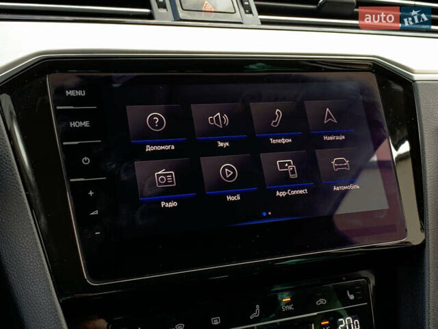 Чорний Фольксваген Пассат, об'ємом двигуна 2 л та пробігом 190 тис. км за 21755 $, фото 61 на Automoto.ua