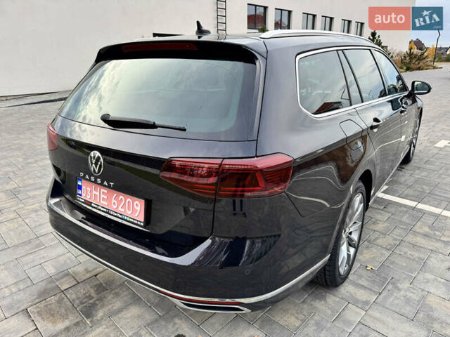 Черный Фольксваген Пассат, объемом двигателя 1.97 л и пробегом 198 тыс. км за 24500 $, фото 6 на Automoto.ua