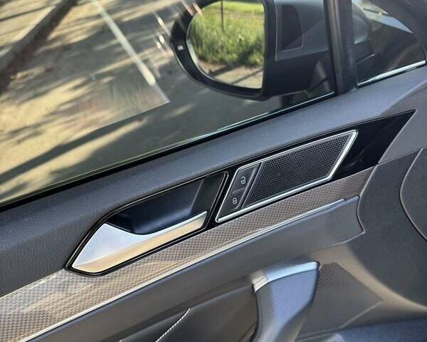 Фольксваген Пассат 2021 у Житомирі на Automoto.ua Чорний Фольксваген Пассат, об'ємом двигуна 2 л та пробігом 205 тис. км за 29500 $, фото 15 на Automoto.ua