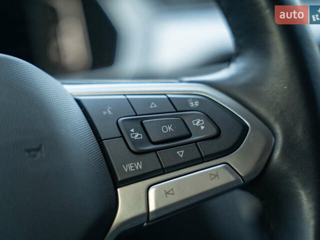 Черный Фольксваген Пассат, объемом двигателя 2 л и пробегом 252 тыс. км за 22900 $, фото 40 на Automoto.ua