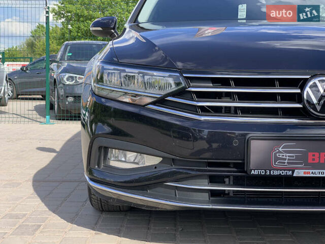Чорний Фольксваген Пассат, об'ємом двигуна 2 л та пробігом 190 тис. км за 21755 $, фото 10 на Automoto.ua