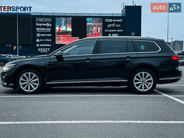 Черный Фольксваген Пассат, объемом двигателя 1.4 л и пробегом 180 тыс. км за 21499 $, фото 22 на Automoto.ua