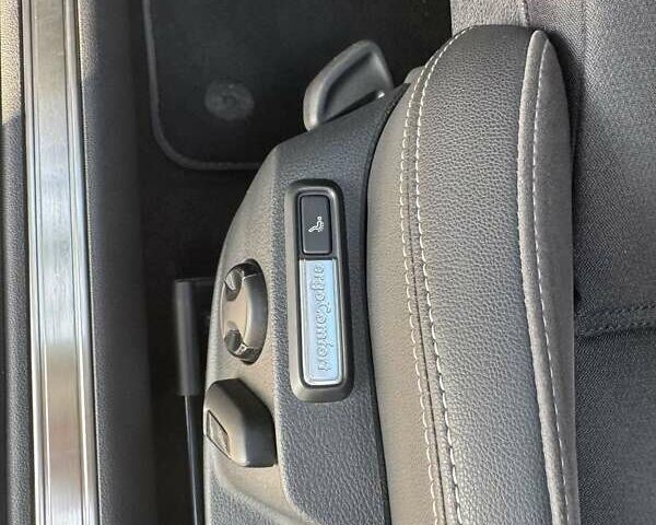 Фольксваген Пассат 2021 у Житомирі на Automoto.ua Чорний Фольксваген Пассат, об'ємом двигуна 2 л та пробігом 205 тис. км за 29500 $, фото 19 на Automoto.ua