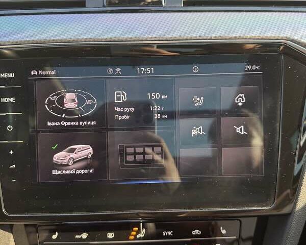 Фольксваген Пассат 2021 у Житомирі на Automoto.ua Чорний Фольксваген Пассат, об'ємом двигуна 2 л та пробігом 205 тис. км за 29500 $, фото 41 на Automoto.ua