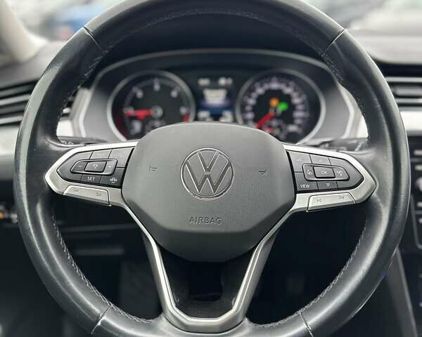 Черный Фольксваген Пассат, объемом двигателя 2 л и пробегом 80 тыс. км за 23999 $, фото 28 на Automoto.ua