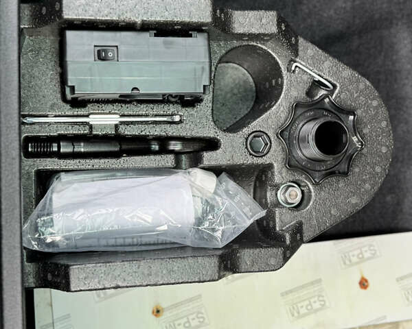 Черный Фольксваген Пассат, объемом двигателя 1.97 л и пробегом 171 тыс. км за 26900 $, фото 17 на Automoto.ua