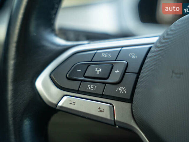 Черный Фольксваген Пассат, объемом двигателя 2 л и пробегом 252 тыс. км за 22900 $, фото 39 на Automoto.ua