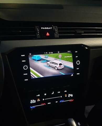 Чорний Фольксваген Пассат, об'ємом двигуна 1.97 л та пробігом 195 тис. км за 20200 $, фото 2 на Automoto.ua