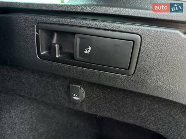 Черный Фольксваген Пассат, объемом двигателя 1.97 л и пробегом 234 тыс. км за 24999 $, фото 16 на Automoto.ua