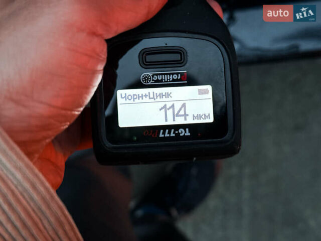 Черный Фольксваген Пассат, объемом двигателя 1.4 л и пробегом 180 тыс. км за 21499 $, фото 97 на Automoto.ua