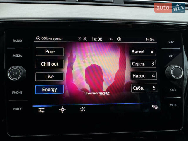 Черный Фольксваген Пассат, объемом двигателя 1.97 л и пробегом 198 тыс. км за 24500 $, фото 37 на Automoto.ua